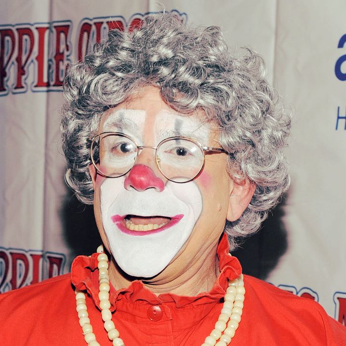 700px x 699px - Grandma' Clown Resigns After Child Pornography Claims