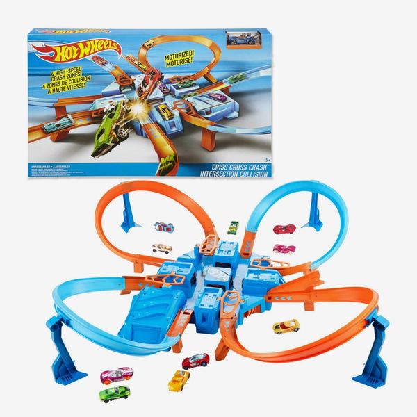 Hot Wheels Crisscross Crash Track Set