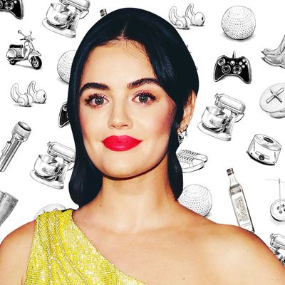 Actress Lucy Hale Uses Lucas Papaws Ointment Everywhere