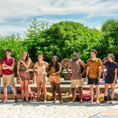 Survivor Season-Premiere Recap: Lost in Space