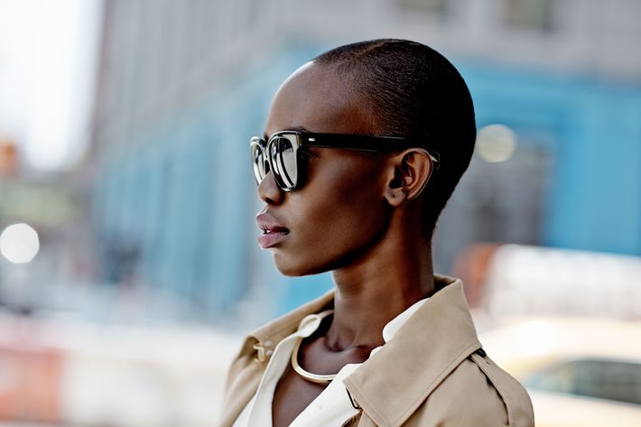 Top 8 Sunglasses to Wear with your Office Outfit – Fashion