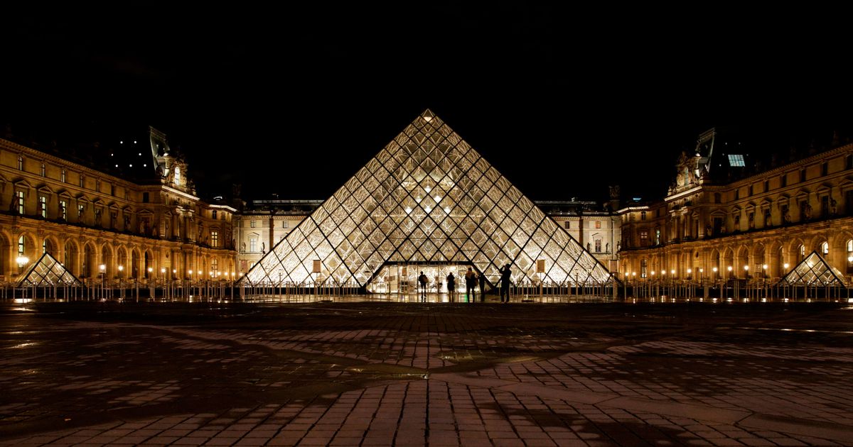 Coronavirus Has Closed the Louvre