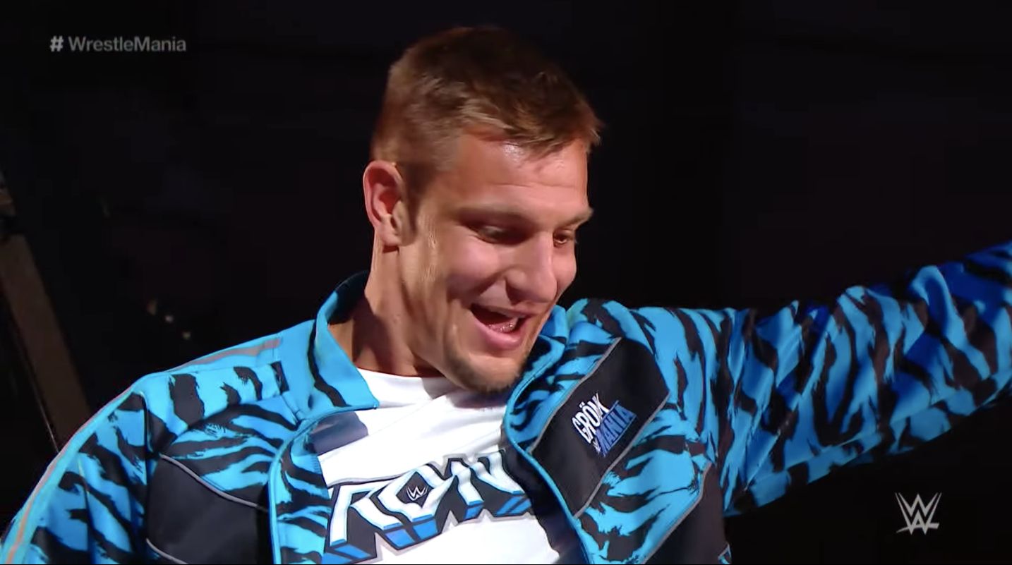 Rob Gronkowski Hosts, Wins WrestleMania 24/7 Championship