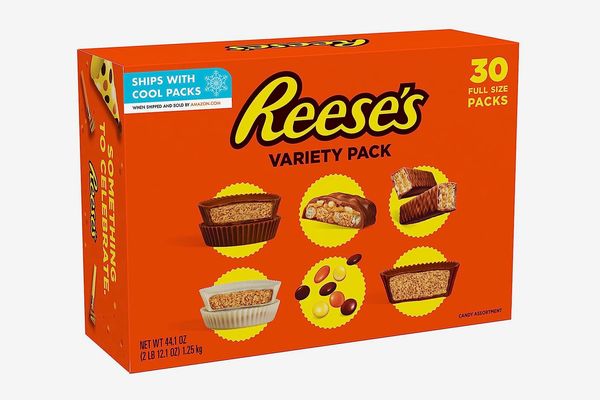 REESE'S Assorted Peanut Butter Candy Bulk Box (30 Count)
