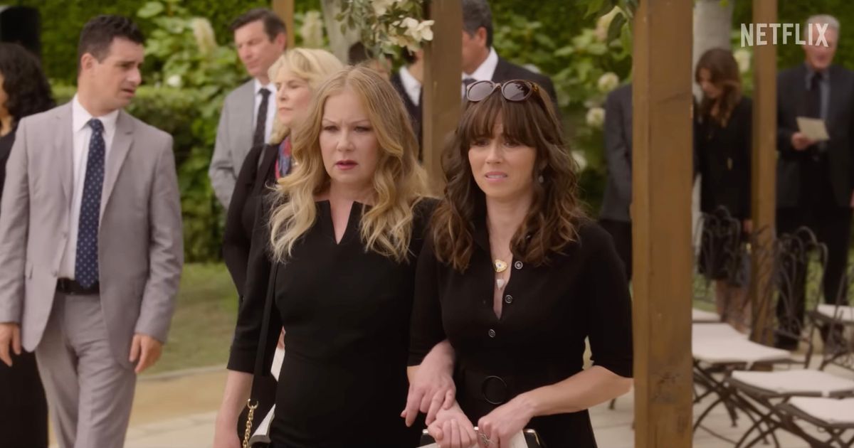 Dead to Me Team on Ending After Christina Applegate's M.S.