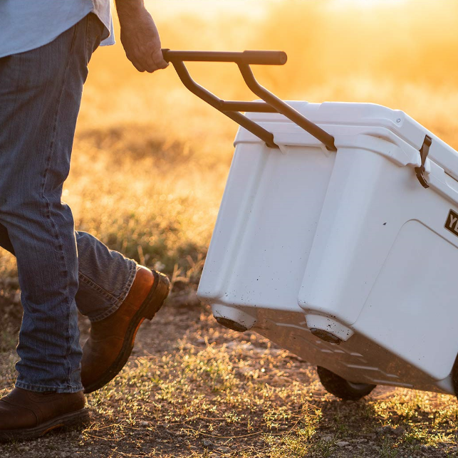 6 Best Coolers With Wheels 2021 The, Best Outdoor Beverage Coolers 2021