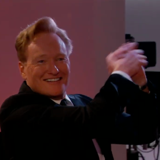 Conan O’Brien era el troll que necesitaban los Emmy 2021