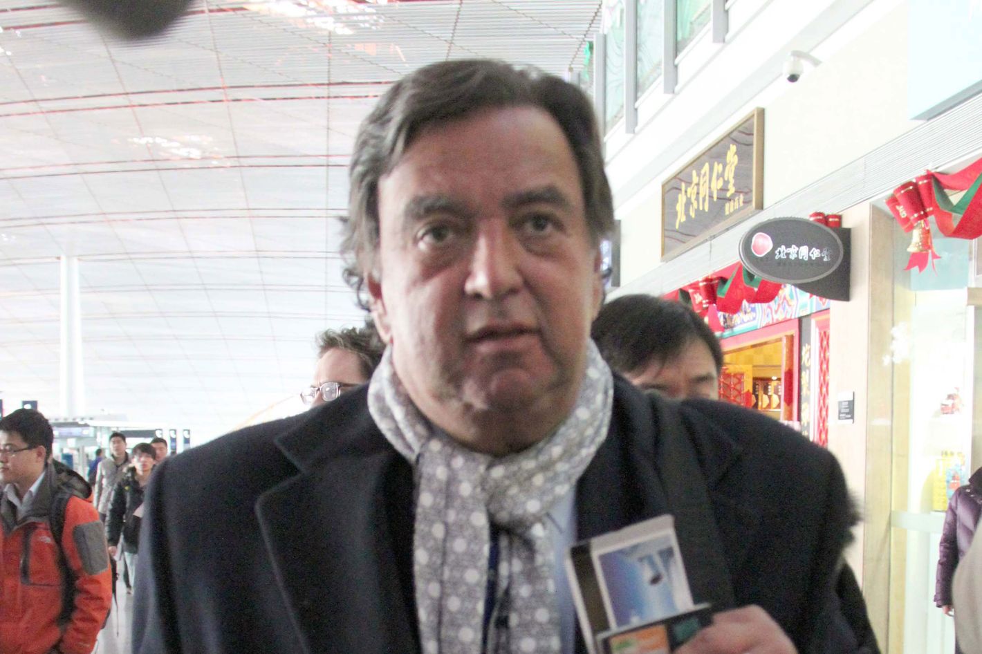 Bill Richardson Wore A Scarf During Every Second Of His North Korea Trip