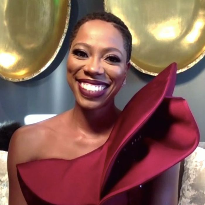 Emmys Red Carpet 2020 Looks — 72nd Emmy Awards Fashion