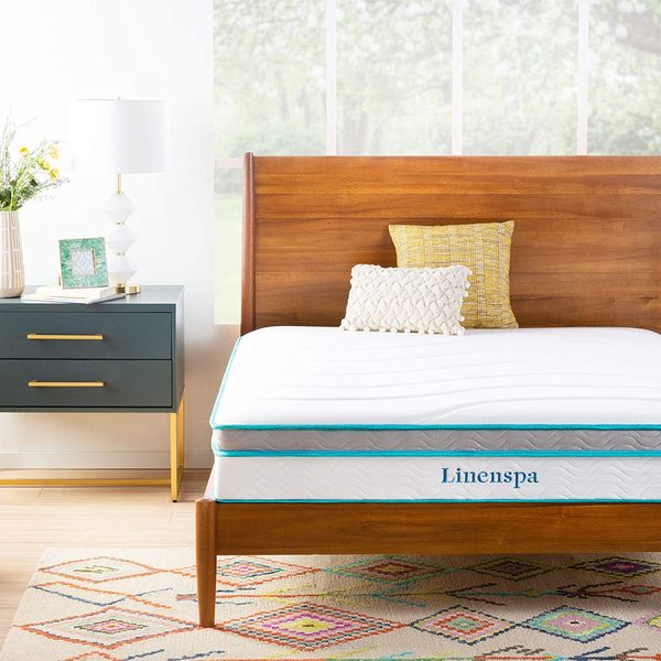 Linenspa 10-Inch Memory-Foam and Innerspring Hybrid Twin Mattress, Medium Feel