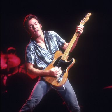 50 Photos of Bruce Springsteen, Plus 50 More