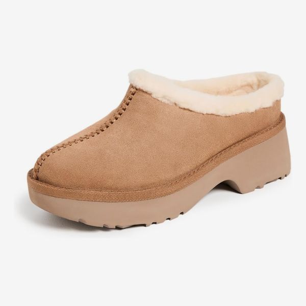 UGG New Heights Cozy Clog