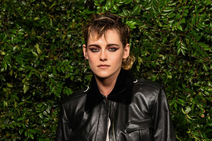 15 Hot Photos Of Kristen Stewart for Her Birthday