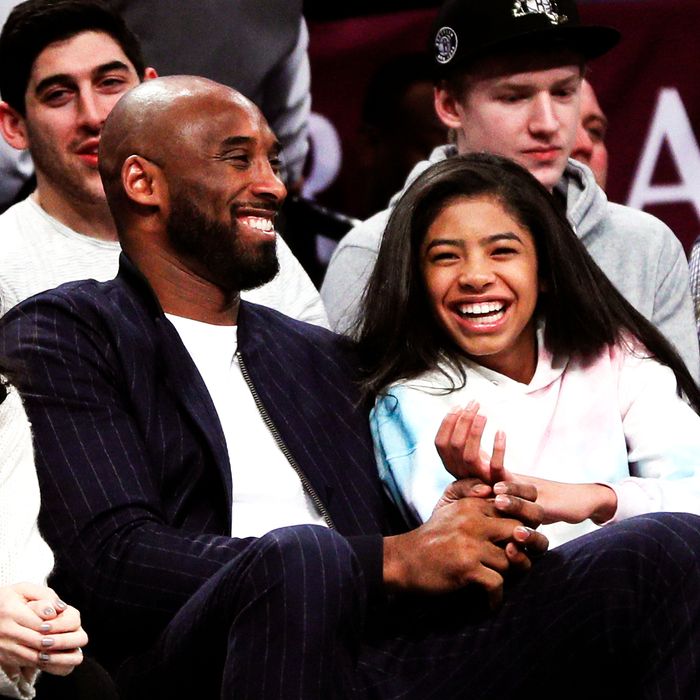 Lakers Put Kobe Bryant And Gigi's Jerseys On Courtside Seats For Game