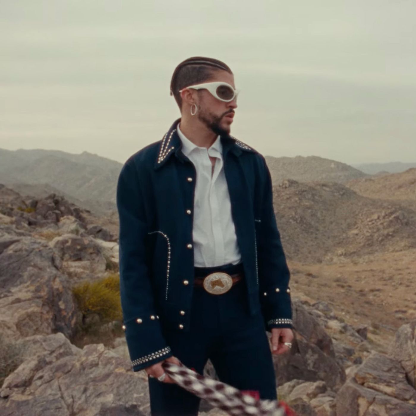 Bad Bunny's 'Where She Goes' Music Video Features Cameos from Frank Ocean,  Ronaldhino, and More