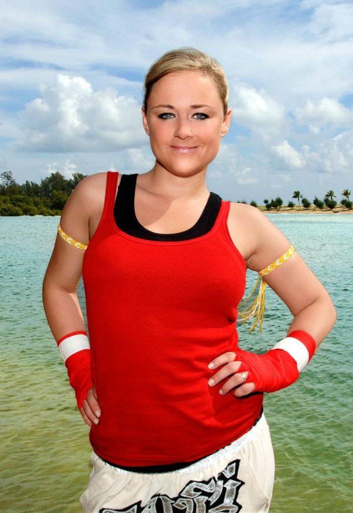 Gonibal bilan jinsiy aloqa Maksim qoshiqchi yalangoch