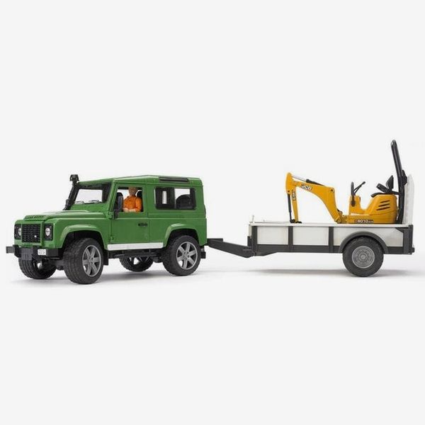 Bruder Land Rover with Trailer, Worker & JCB Excavator