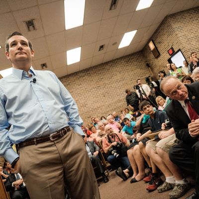 SIOUX CITY, IOWA - APRIL 1: Iowa Congressman Steve King and Senator Ted Cruz (R-TX) listen to voters during a town hall meeting at the Lincoln Center on the campus of Morningside College April 1, 2015 in Sioux City, Iowa. (Photo by Eric Francis/Getty Images)