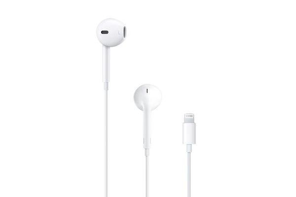 Apple iPhone Ear Pods With Lightning Connector for iPhone 7 / 7 Plus