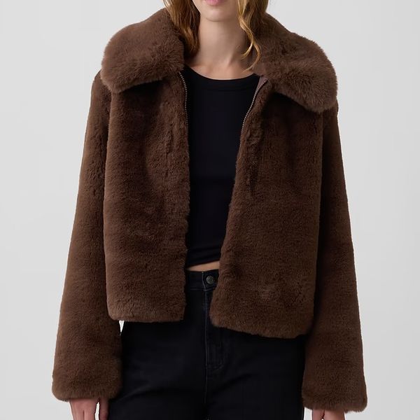 Gap Factory 100% Recycled Relaxed Faux-Fur Jacket