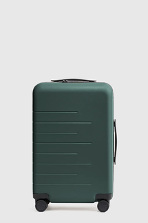 Quince Carry-on Hard Shell Suitcase - 20 Inches