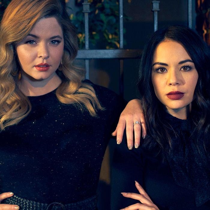 The Perfectionists Sasha Pieterse And Janel Parrish Interview 5225