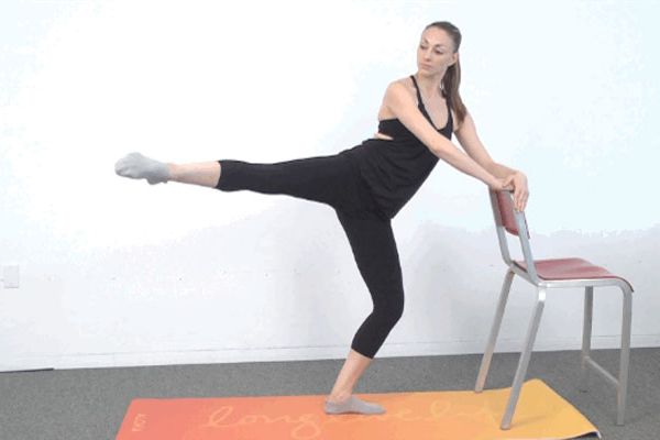 Workout GIFs: Easy At-Home Thigh Moves