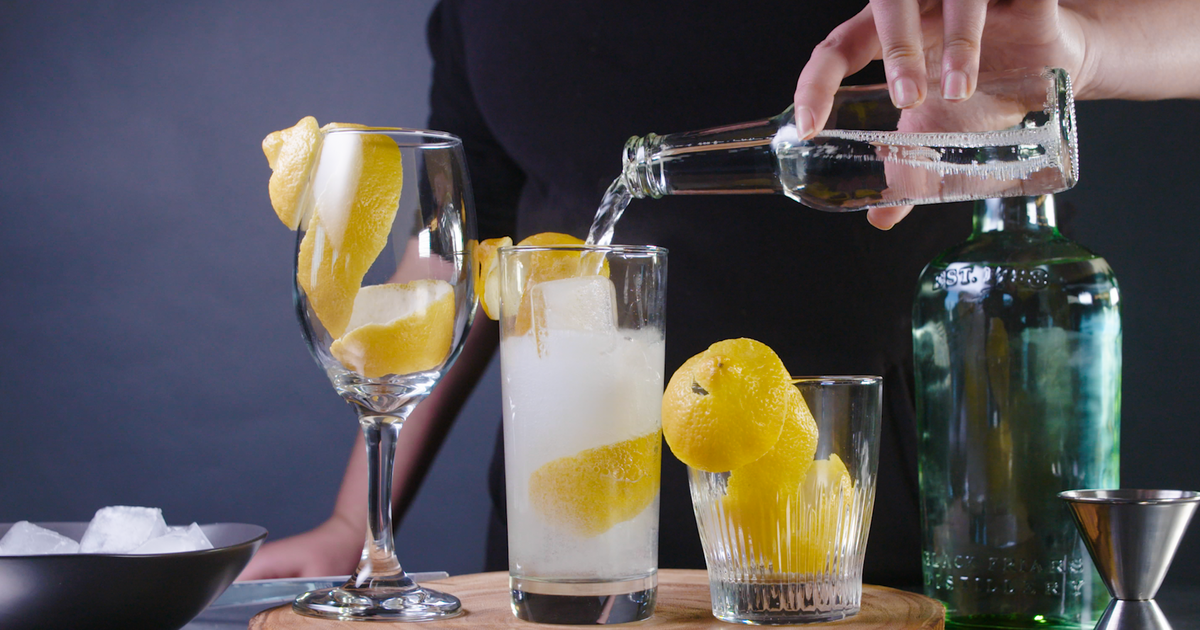 How To Make The Perfect Gin And Tonic — Recipe Video 0152