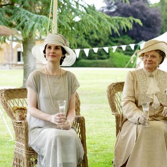 Downton Abbey Finale Draws Record Ratings