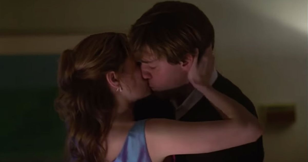 The Office' cast sets the record straight about Jim and Pam's first kiss
