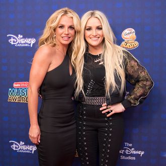 Jamie Lynn Spears Breaks Silence On Britney Spears