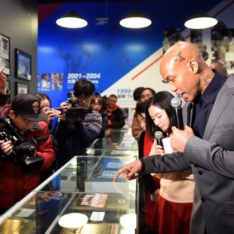 Marbury's Home Exhibition Opens In Beijing