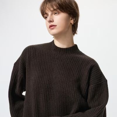 Uniqlo Souffle Yarn Mock Neck Sweater