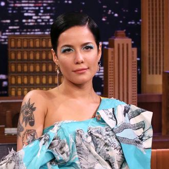Like the Weeknd, Halsey Calls Out Recording Academy Following Her Own Grammys Snub - Vulture