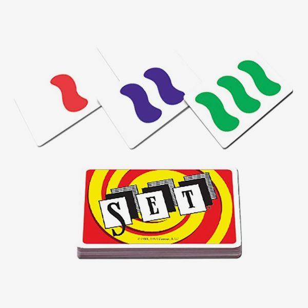 SET: The Family Game of Visual Perception