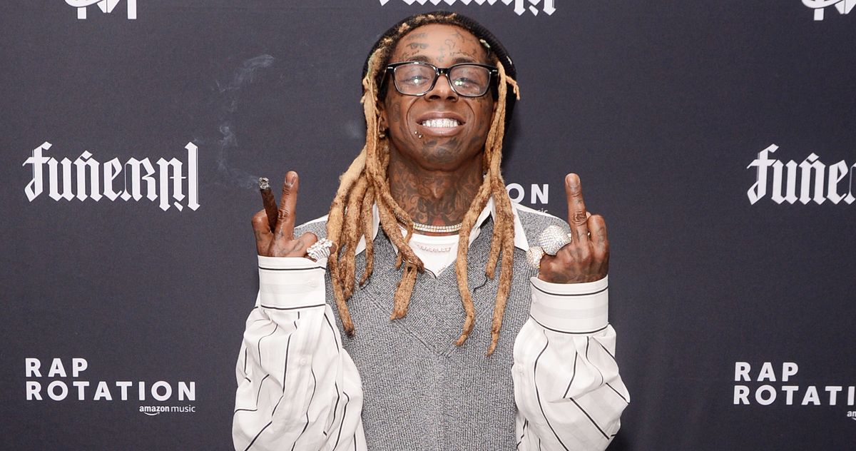 Lil Wayne Endorses and Takes Photos With Donald Trump