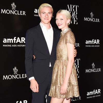 Lucky Blue and Pyper America Smith, cool teens.