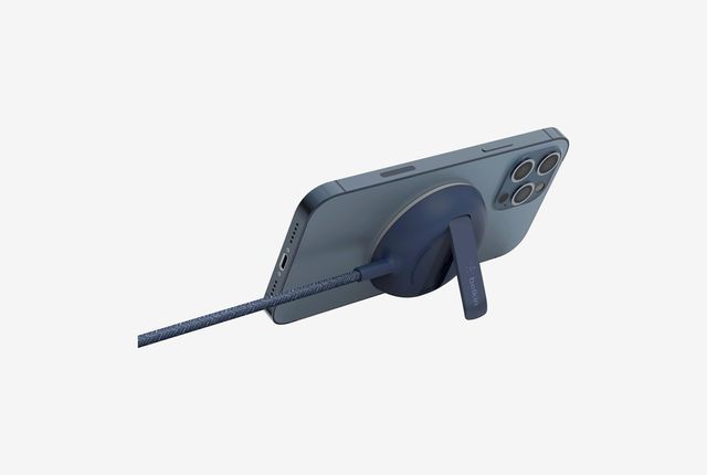 Belkin BoostCharge Pro with MagSafe