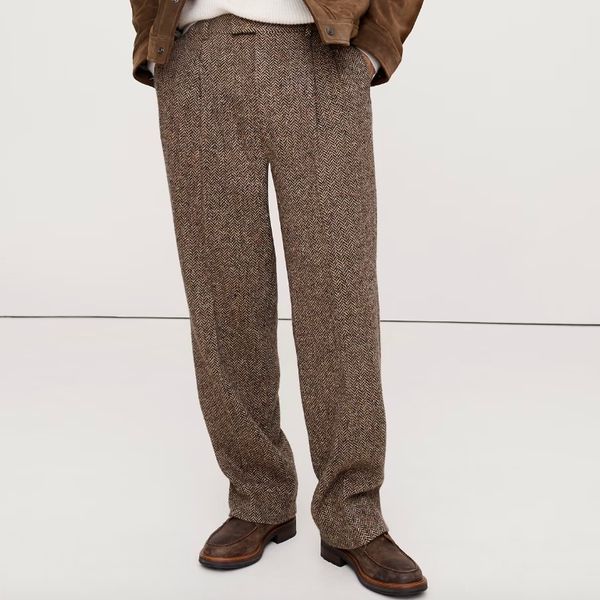 Banana Republic Relaxed Pleated Italian Herringbone Pant