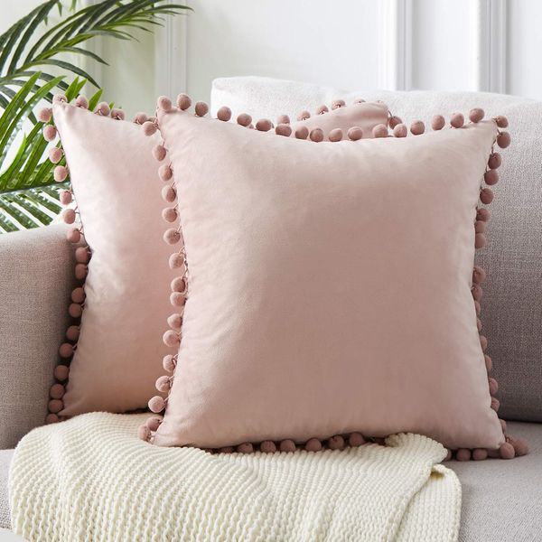Throw Pillows And Covers On, Best Sofa Pillow Covers