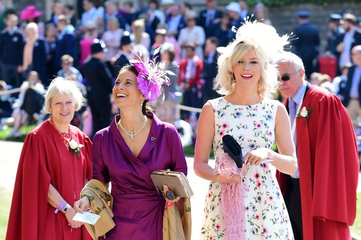 Joss Stone (right, in white).