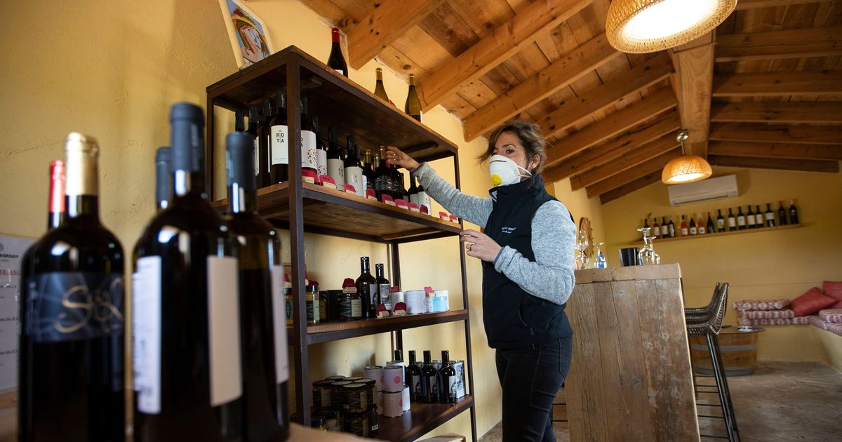 Drinking More Wine During the Lockdown? You’re Not Alone