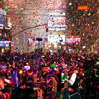 35 Restaurants Open in NYC on New Year's Eve