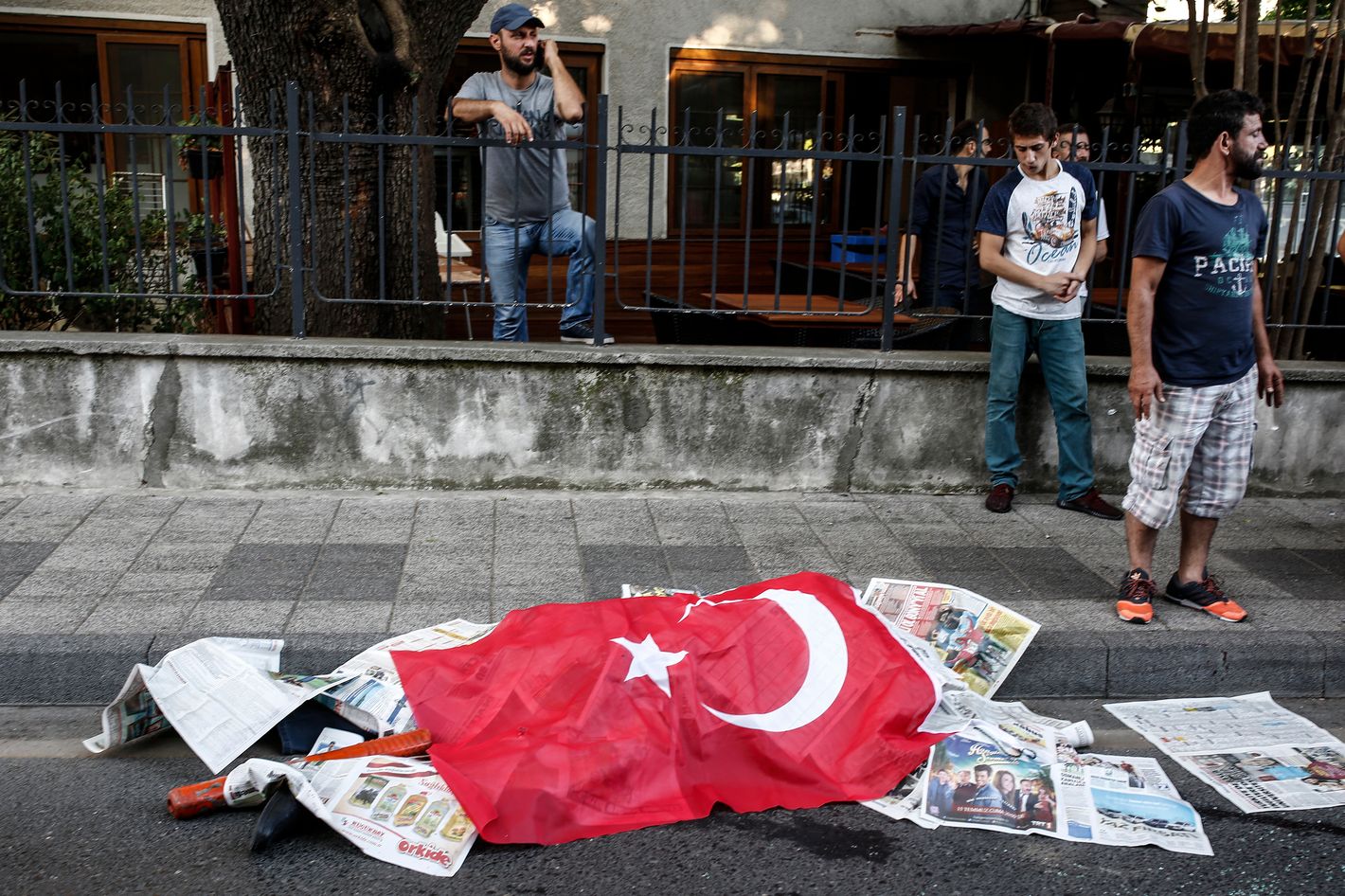 Турция сбежавшие. Военный переворот в Турции.