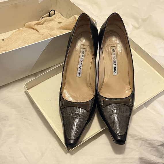 Technology news and reviews image