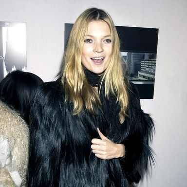 LONDON - NOVEMBER 13:  Kate Moss attends the Dazed and Confused Exhibition at Tram Galleries in Camden on November 13, 2003 in London. (Photo by Dave Benett/Getty Images)