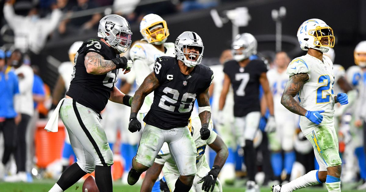 The Las Vegas Raiders Are an Inspiration to Screwups