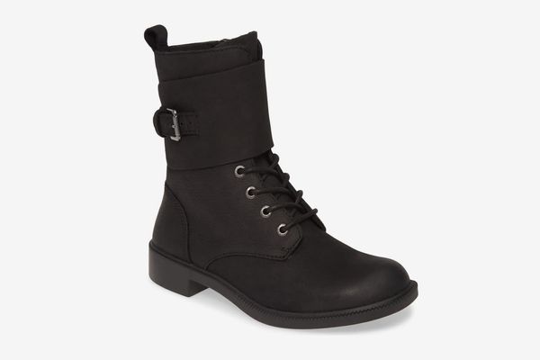 12 Black Lace-Up Winter Boots for Women | The Strategist