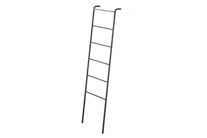 Mdesign metal free standing discount bath towel bar storage ladder