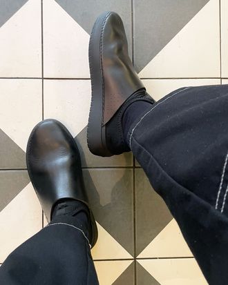 Doc martens store chef shoes